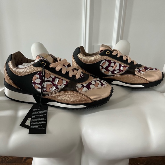 Roberto Cavalli Shoes BNWT - Picture 1 of 7